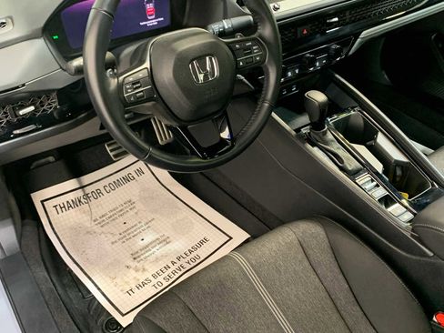 Used 2024 Honda Accord Sport image 10