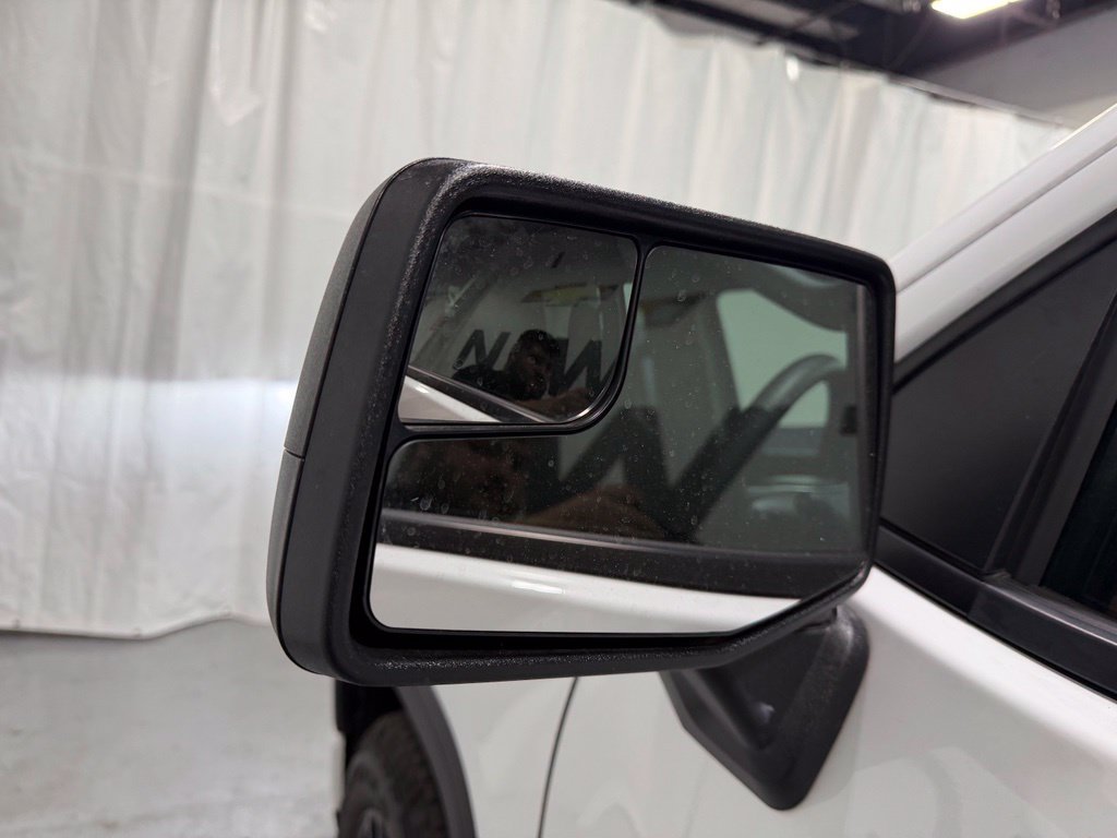 Used 2026 GMC Sierra 1500 Elevation w/ Elevation Select Package AWD/4WD image 11