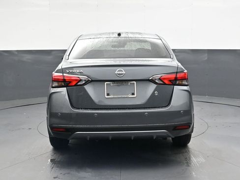 Certified 2025 Nissan Versa S w/ Trunk Package FWD image 4