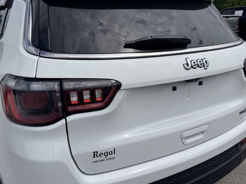 Used 2022 Jeep Compass Latitude w/ Convenience Group image 11