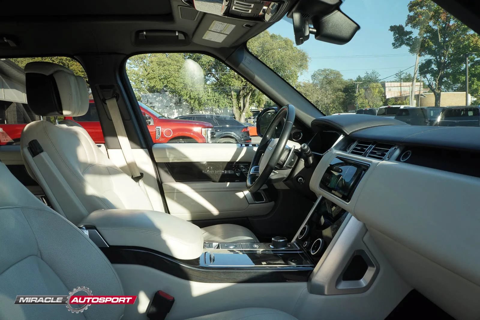 Used 2021 Land Rover Range Rover Autobiography AWD/4WD image 35