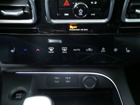 New 2026 Nissan Sentra SV w/ SV Convenience Package image 35