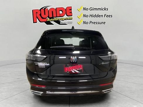Used 2024 Buick Envision Avenir AWD/4WD image 4