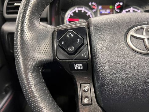 Used 2024 Toyota 4Runner TRD Off-Road Premium image 16