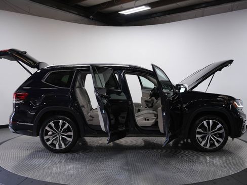 Used 2022 Volkswagen Atlas SEL Premium AWD/4WD image 11