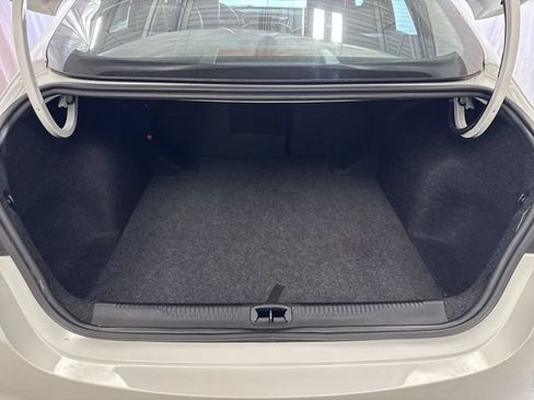 Used 2016 Chrysler 200 C w/ Premium Group FWD image 25