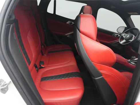 Used 2025 BMW X6 M Competition w/ Executive Package AWD/4WD image 32