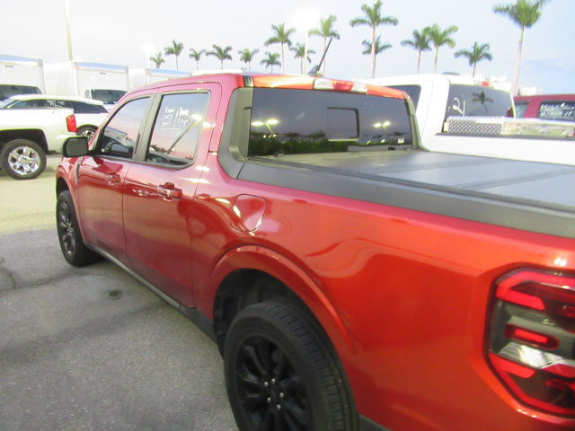 Certified 2023 Ford Maverick Lariat w/ Lariat Luxury Package FWD image 4