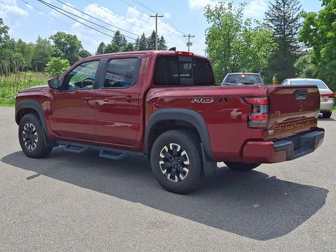 Used 2024 Nissan Frontier PRO-4X w/ Technology Package AWD/4WD image 4