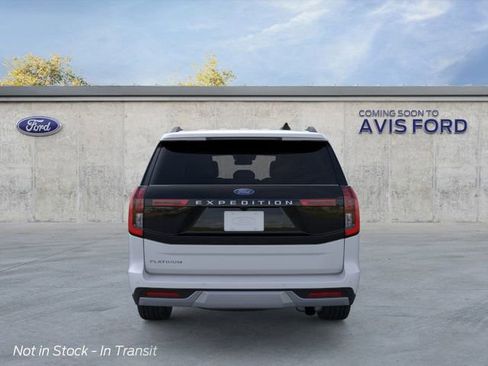 New 2026 Ford Expedition Platinum image 5