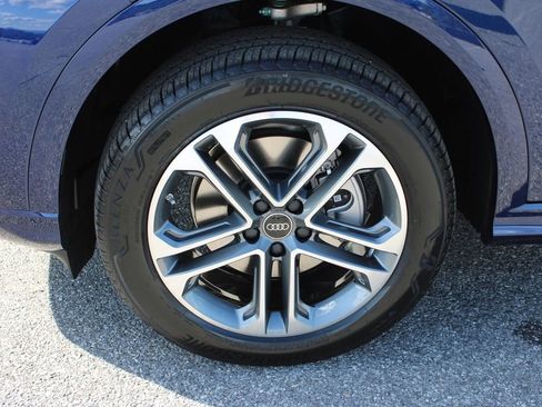 New 2025 Audi Q5 2.0T Premium Plus image 32