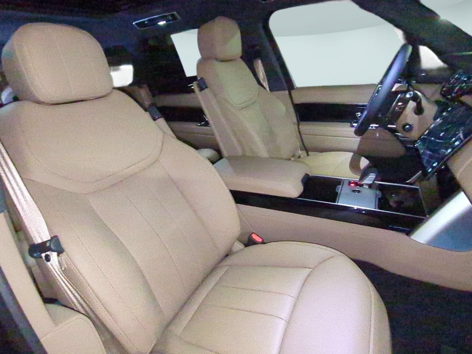 New 2026 Land Rover Range Rover SE AWD/4WD image 30