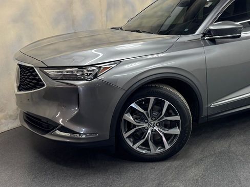 Used 2023 Acura MDX SH-AWD w/ Technology Package image 2
