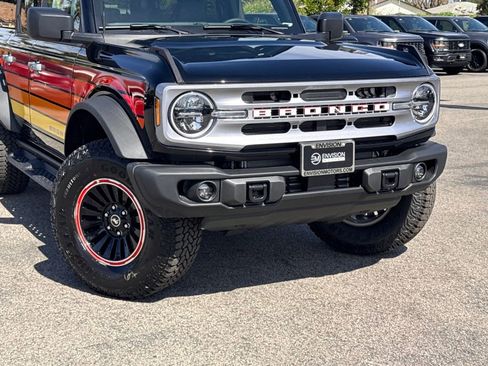 New 2026 Ford Bronco Big Bend w/ Black Diamond Package image 3