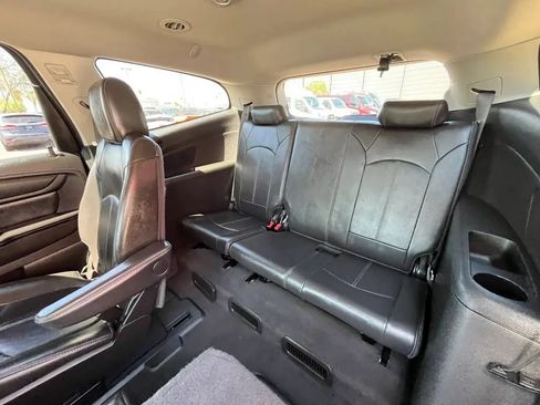 Used 2014 Chevrolet Traverse LT FWD image 12