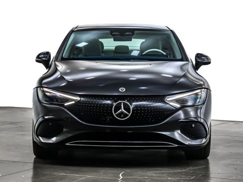 Used 2023 Mercedes-Benz EQE 350+ 4MATIC Sedan image 3