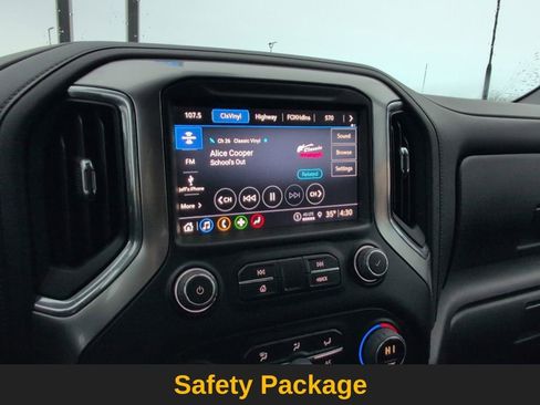 Used 2023 Chevrolet Silverado 3500 LTZ image 21