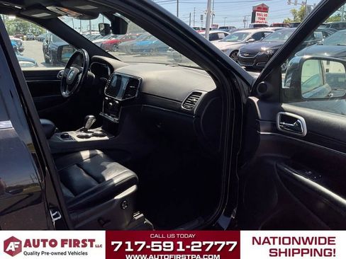 Used 2020 Jeep Grand Cherokee Limited w/ Luxury Group II AWD/4WD image 16