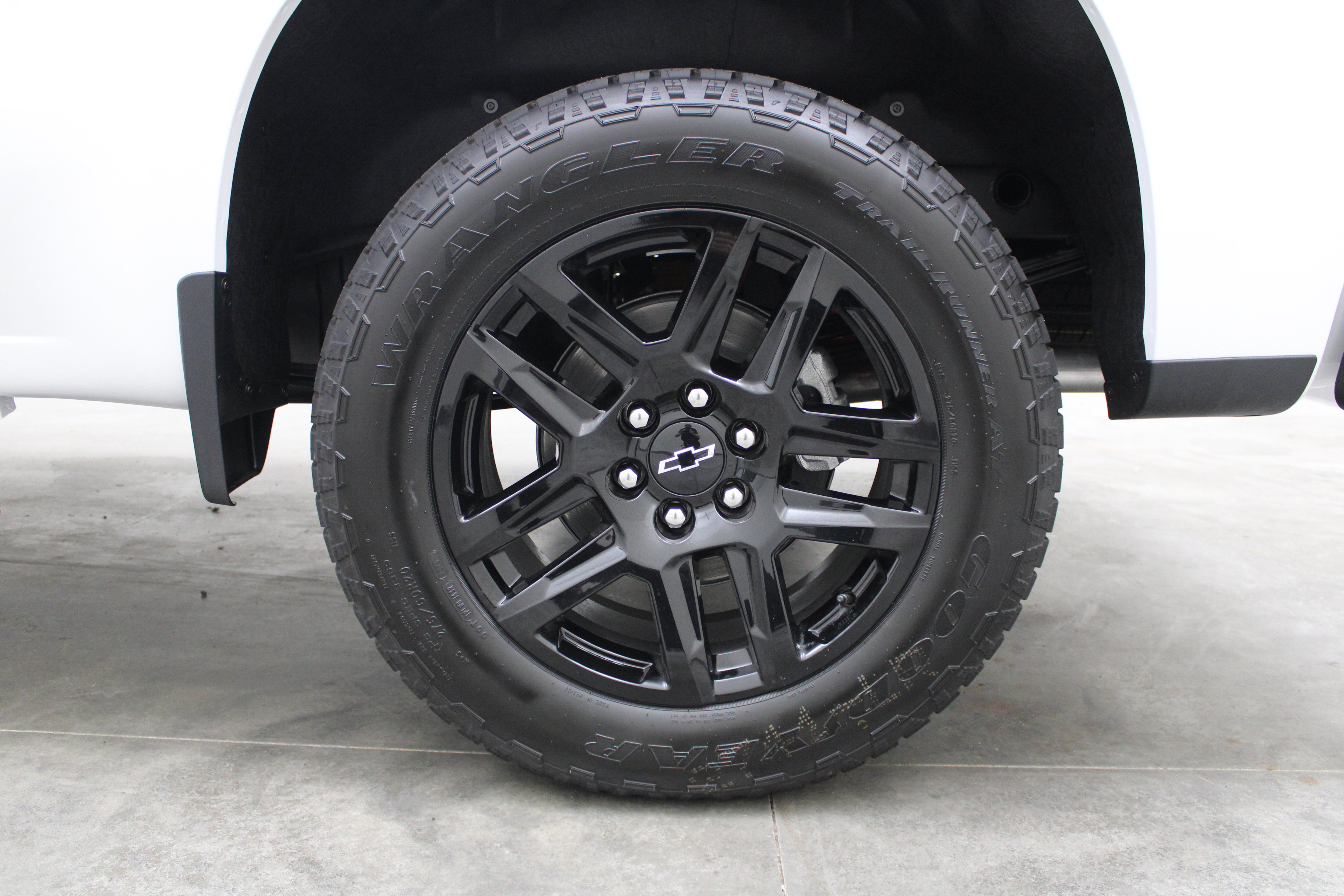 New 2026 Chevrolet Silverado 1500 RST w/ RST All Star Premium Package AWD/4WD image 15