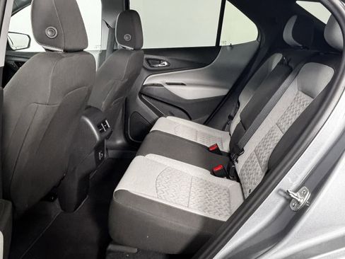 Used 2024 Chevrolet Equinox LS w/ LS Convenience Package image 19