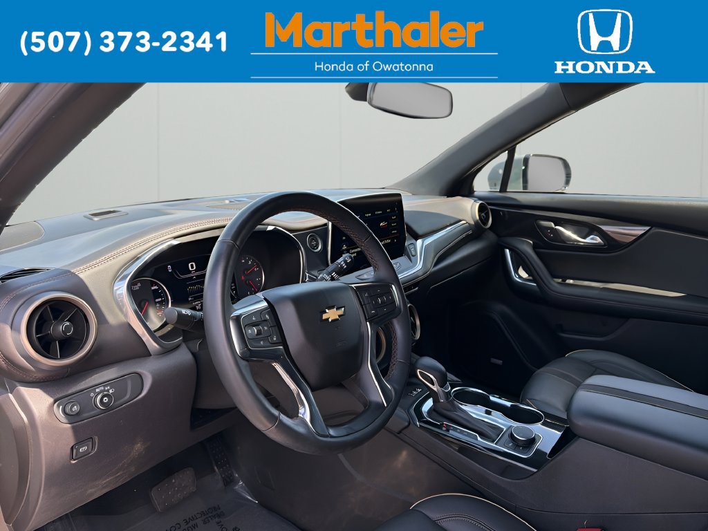 Used 2023 Chevrolet Blazer Premier AWD/4WD image 11