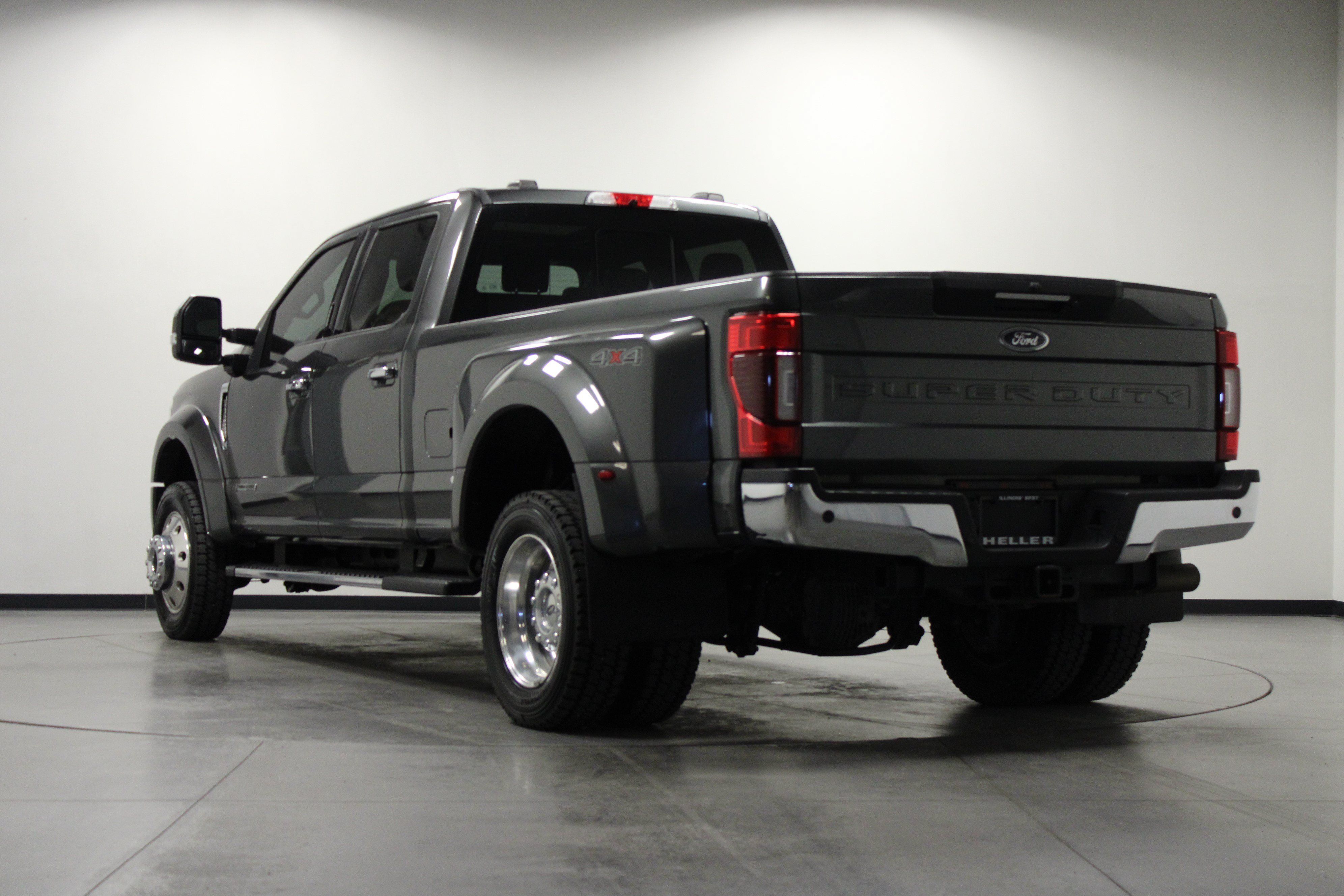 Used 2020 Ford F450 Lariat w/ Lariat Ultimate Package AWD/4WD image 6