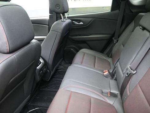Used 2024 Chevrolet Blazer RS w/ Driver Confidence II Package image 22