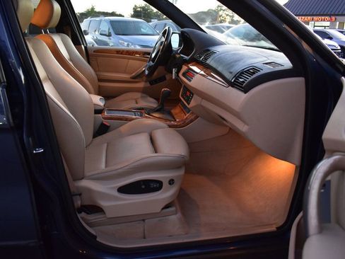Used 2004 BMW X5 3.0i image 16