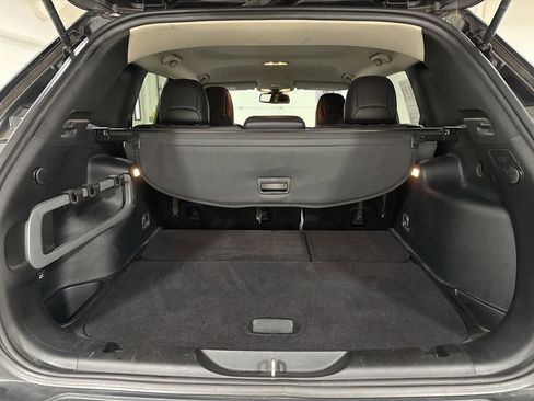 Used 2016 Jeep Cherokee Trailhawk image 24