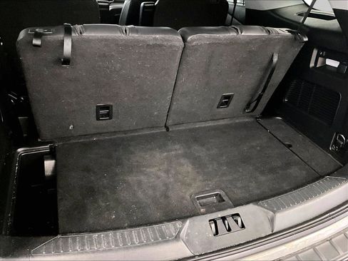 Certified 2023 Ford Explorer XLT w/ Equipment Group 202A image 34