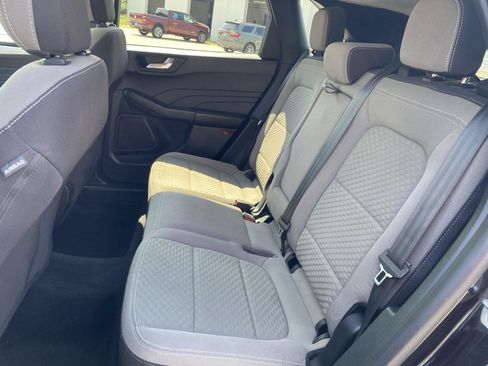 Used 2021 Ford Escape SE w/ SE Sport Appearance Package AWD/4WD image 29