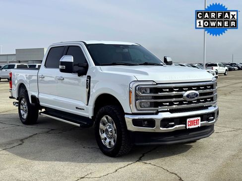 Used 2023 Ford F250 Lariat w/ Chrome Package image 5