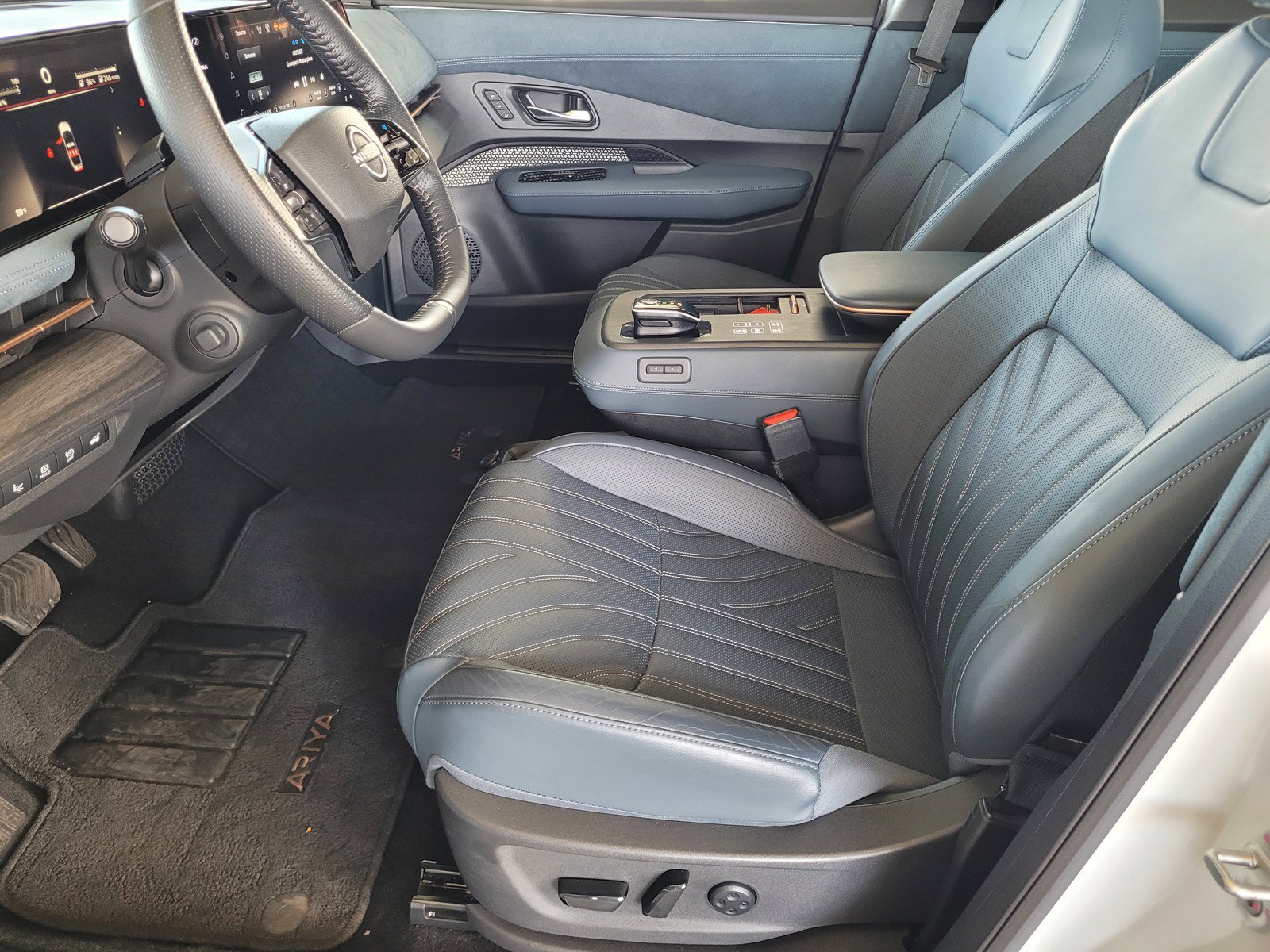 Certified 2023 Nissan Ariya AWD/4WD image 18
