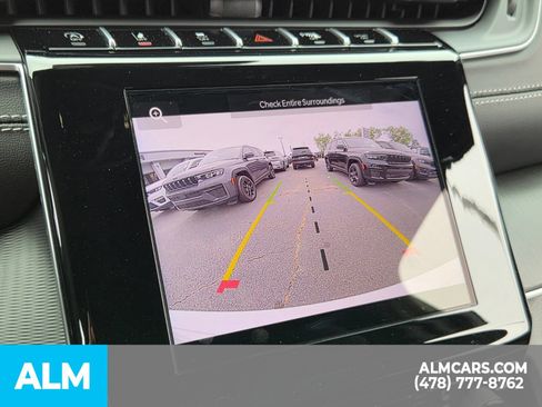 Used 2025 Jeep Grand Cherokee Laredo X w/ Luxury Tech Group I AWD/4WD image 32