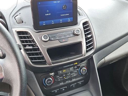 Used 2022 Ford Transit Connect XLT image 20