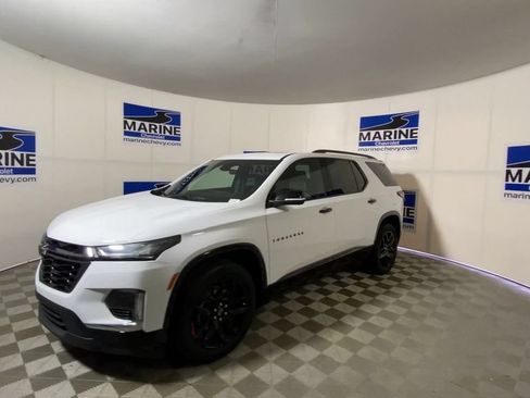 Used 2024 Chevrolet Traverse Premier w/ Redline Edition FWD image 6