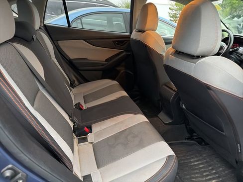 Used 2018 Subaru Crosstrek 2.0i Premium w/ Moonroof Package image 6