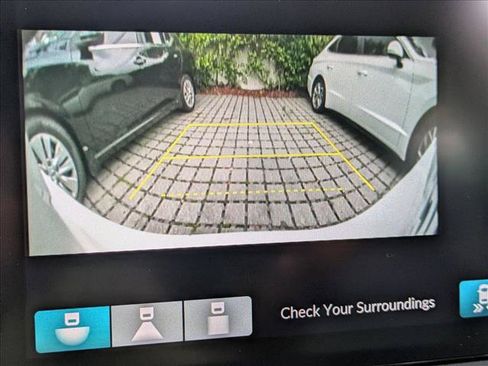 Used 2024 Honda Civic Touring image 14