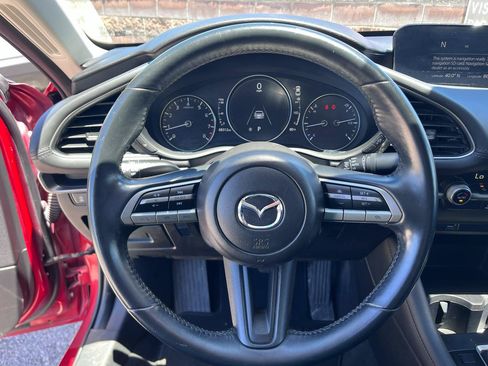 Used 2021 MAZDA MAZDA3 s FWD image 24