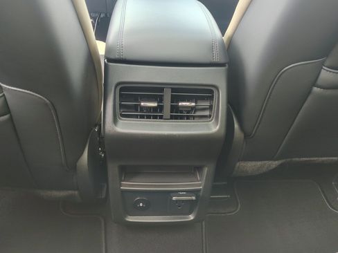 Used 2024 Ford Edge SEL w/ Convenience Package AWD/4WD image 20