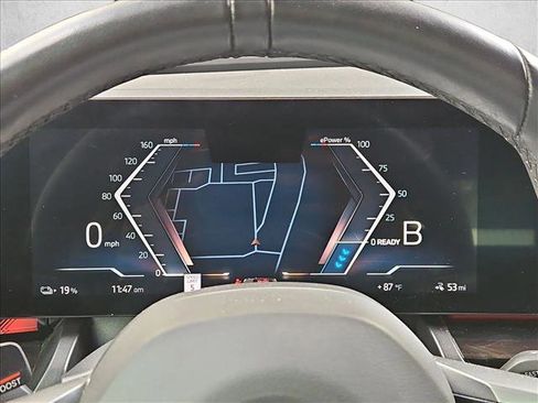 Used 2025 BMW i5 eDrive40i w/ M Sport Package RWD image 10