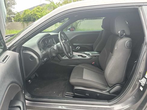 Used 2023 Dodge Challenger SXT RWD image 2