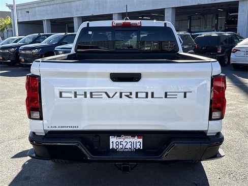 Used 2023 Chevrolet Colorado W/T w/ Advanced Trailering Package image 4