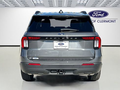 New 2026 Ford Explorer Active image 6