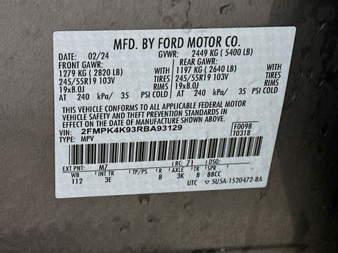 Used 2024 Ford Edge Titanium image 12