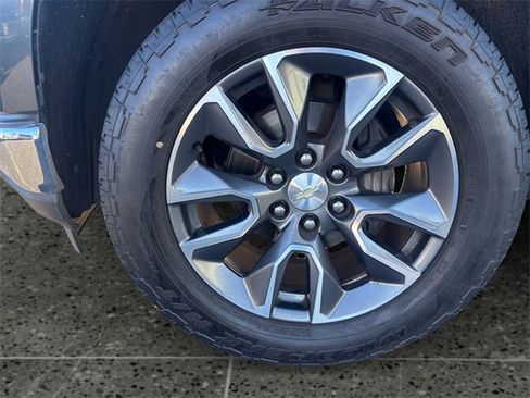 Used 2019 Chevrolet Silverado 1500 LT w/ All-Star Edition image 14