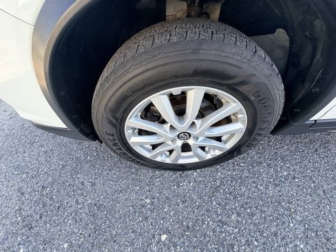 Used 2019 Nissan Rogue SV AWD/4WD image 48