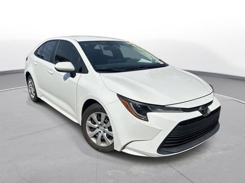 Certified 2024 Toyota Corolla LE FWD image 7