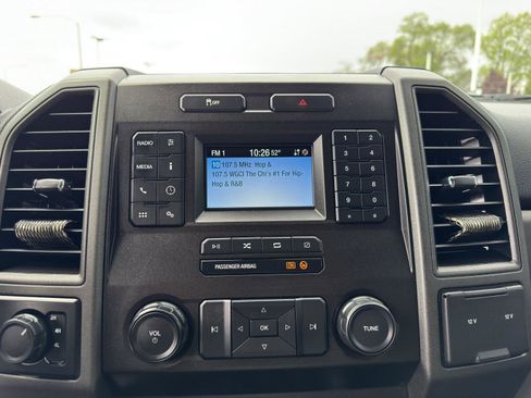Used 2020 Ford F250 XL w/ Power Equipment Group AWD/4WD image 21