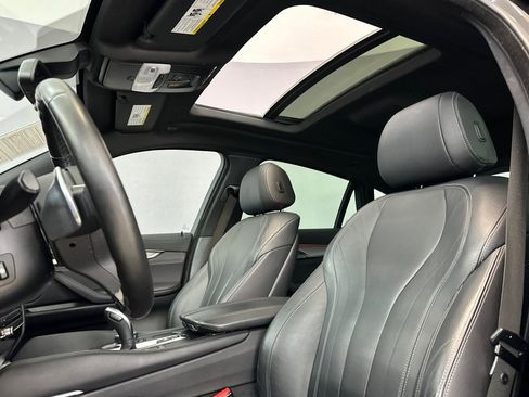 Used 2019 BMW X6 xDrive35i w/ M Sport Package image 15